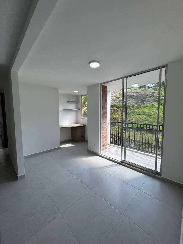 2BR Apartment in Cuchillas de san jose (55 m²) - 4