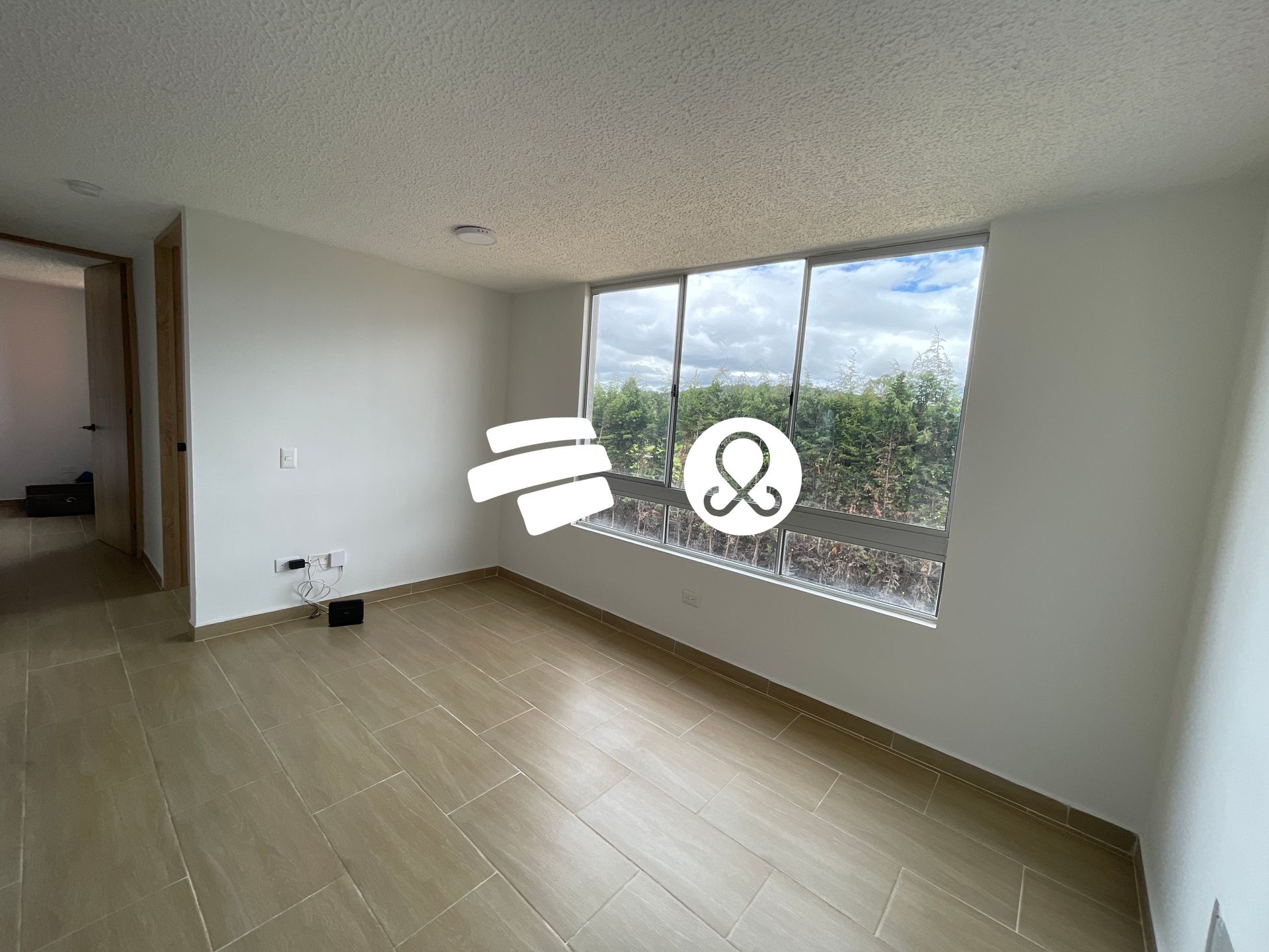 Apartamento en venta en Lagos De Torca, Bogotá · foto 2 de 24