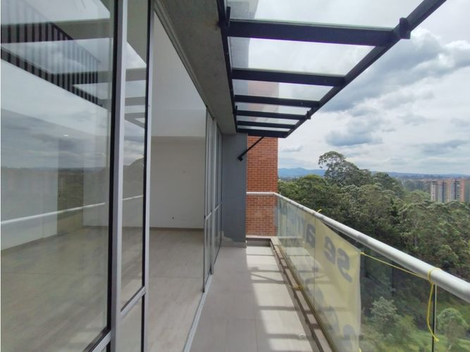 Apartamento de 3 alcobas en arriendo en Ub. Riogrande, Rionegro, 105 m² · foto 3 de 24