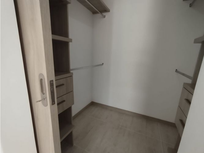 Apartamento de 3 alcobas en arriendo en Ub. Riogrande, Rionegro, 105 m² · foto 10 de 24