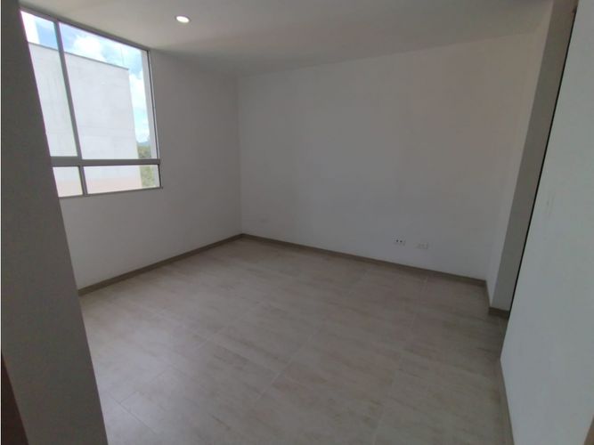 Apartamento de 3 alcobas en arriendo en Ub. Riogrande, Rionegro, 105 m² · foto 11 de 24