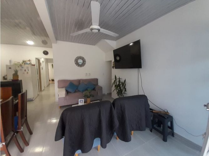 Casa de 3 alcobas en venta en Ricaurte, 98 m² · foto 6 de 24