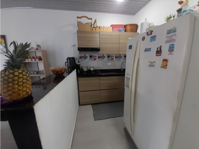 Casa de 3 alcobas en venta en Ricaurte, 98 m² · foto 11 de 24