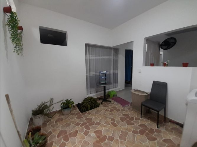 Casa de 3 alcobas en venta en Ricaurte, 98 m² · foto 14 de 24