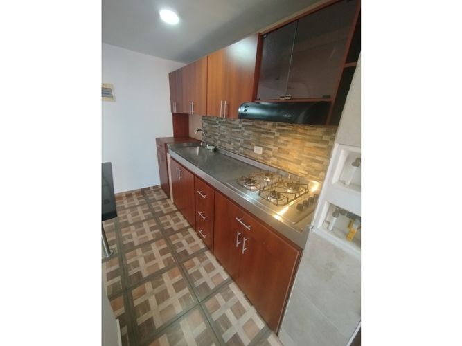 Apartamento de 3 alcobas en venta en San Gabriel, Bello, 58 m² · foto 2 de 15