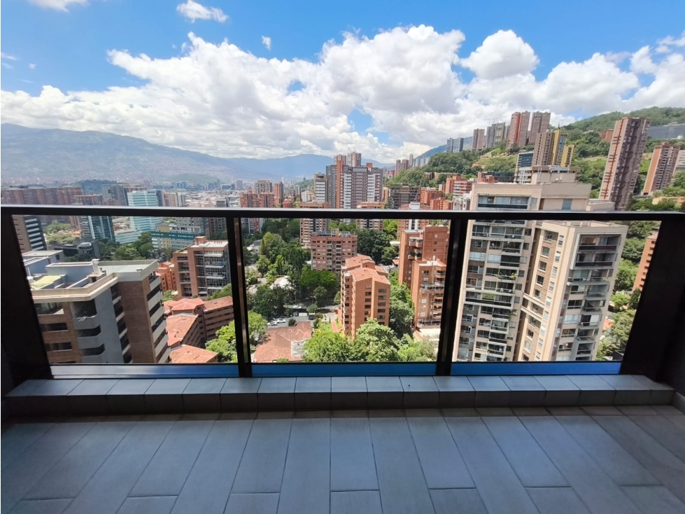 Apartamento en arriendo en Lalinde, Medellín · foto 16 de 24