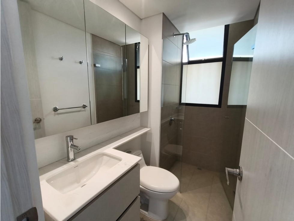 Apartamento en arriendo en Lalinde, Medellín · foto 24 de 24