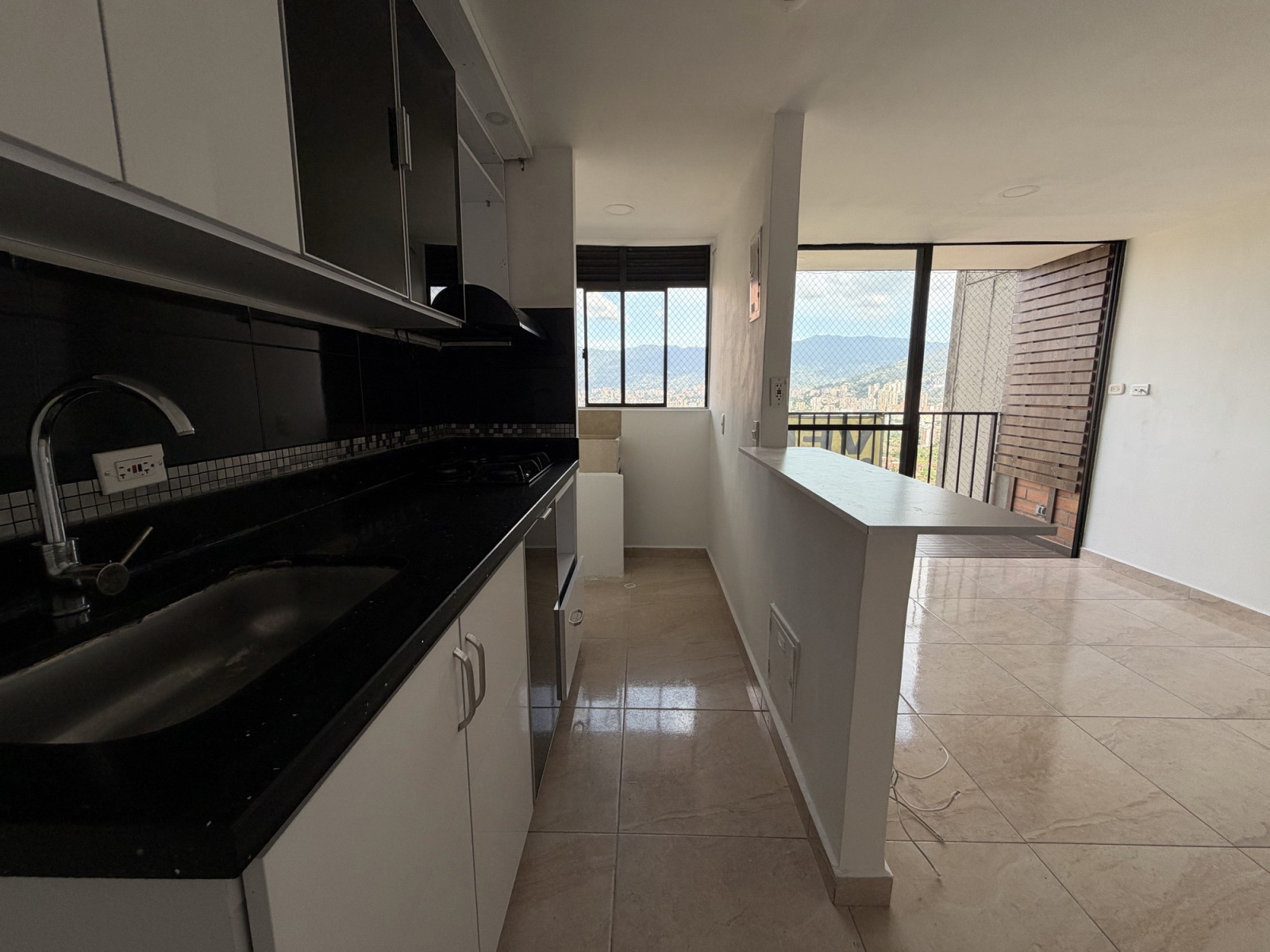 Apartamento en venta en Suramérica, Itagüí · foto 4 de 18