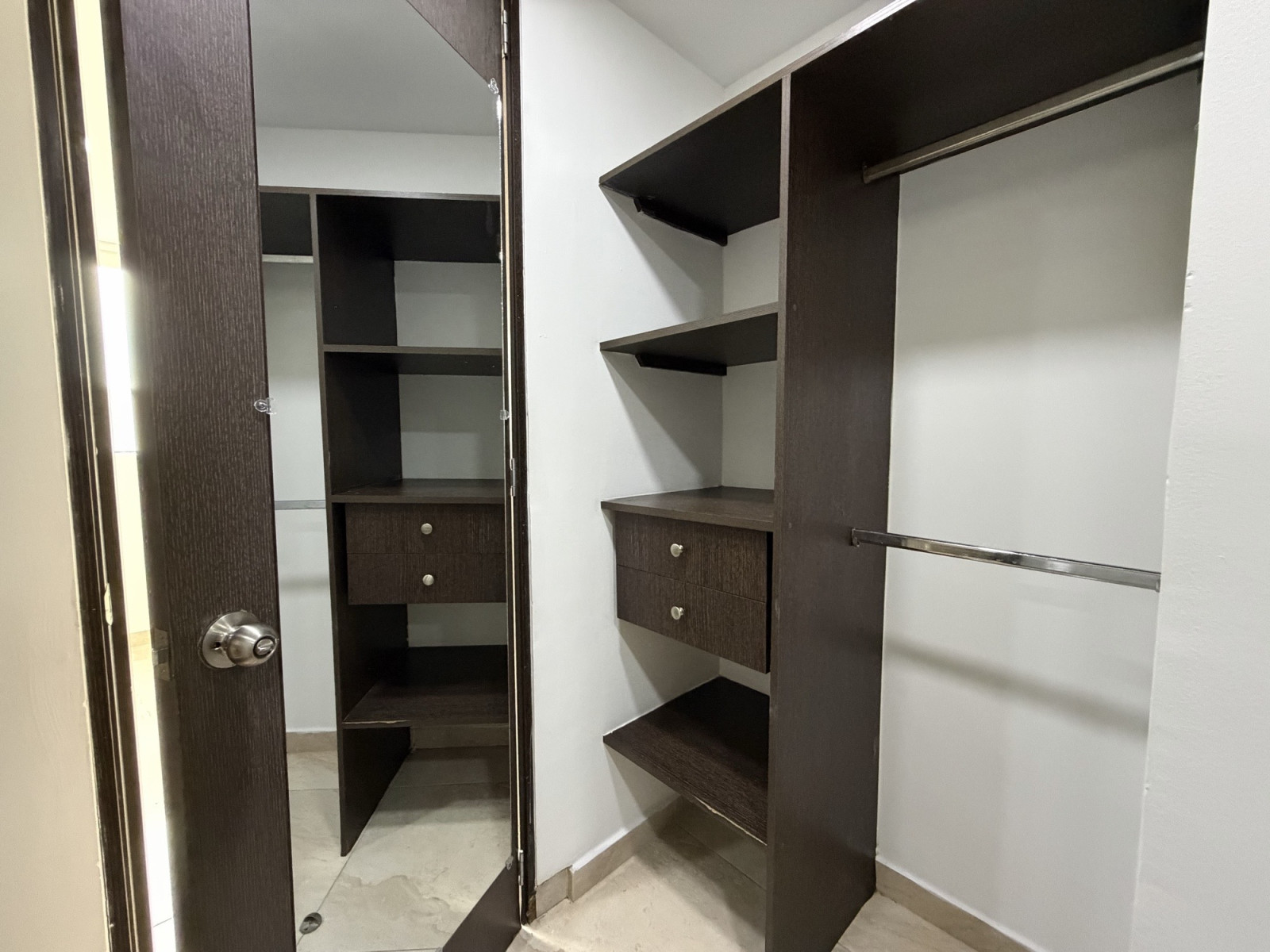 Apartamento en venta en Suramérica, Itagüí · foto 16 de 18