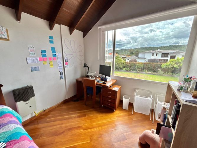 Casa de 4 alcobas en venta en San Jose De Bavaria, Bogotá, 237 m² · foto 22 de 24