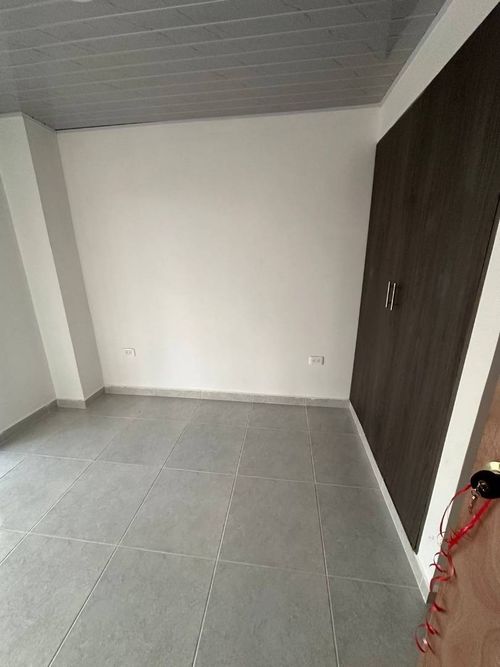 Apartamento de 3 alcobas en venta en Madrigal, Neiva, 77 m² · foto 6 de 11