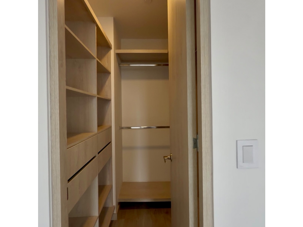 Apartamento en venta en Vía Las Palmas, Medellín · foto 8 de 9