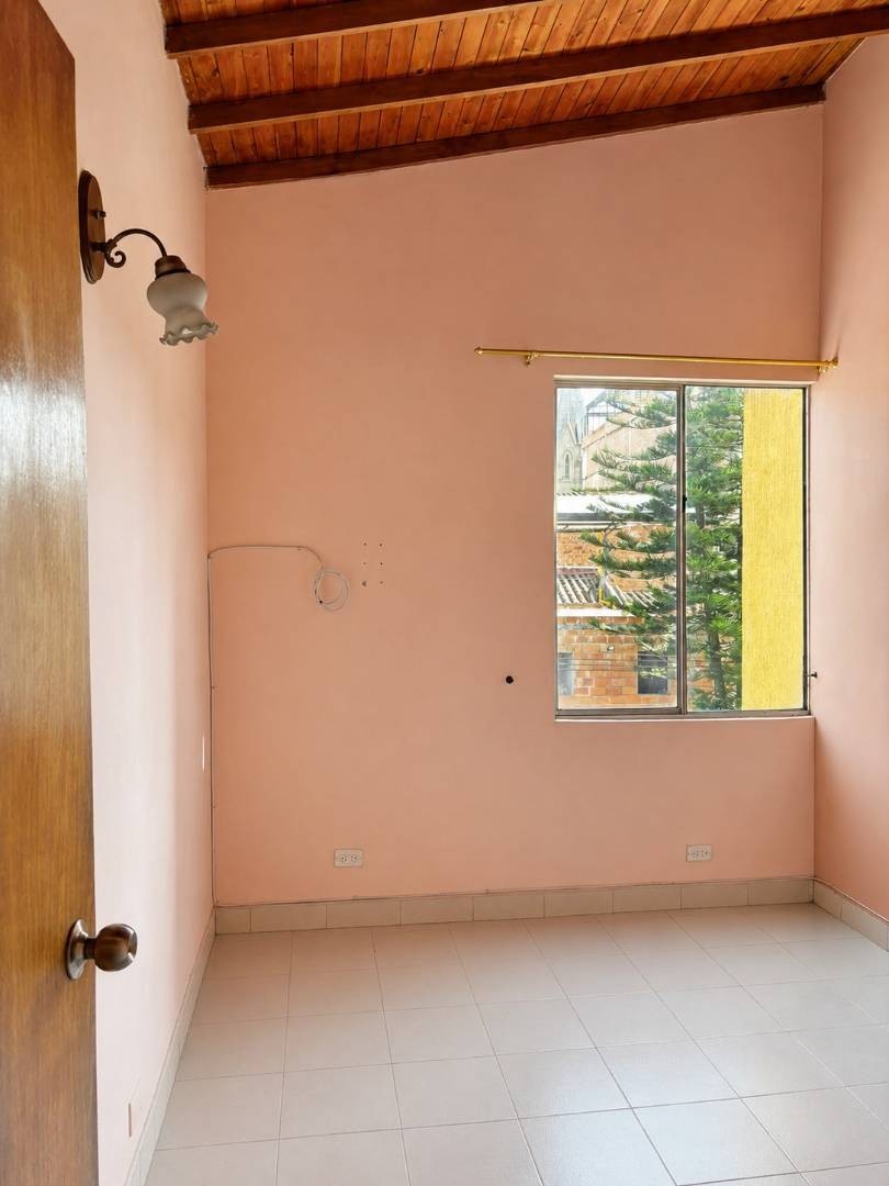 Apartamento en venta en Vía Las Palmas, Medellín · foto 3 de 16