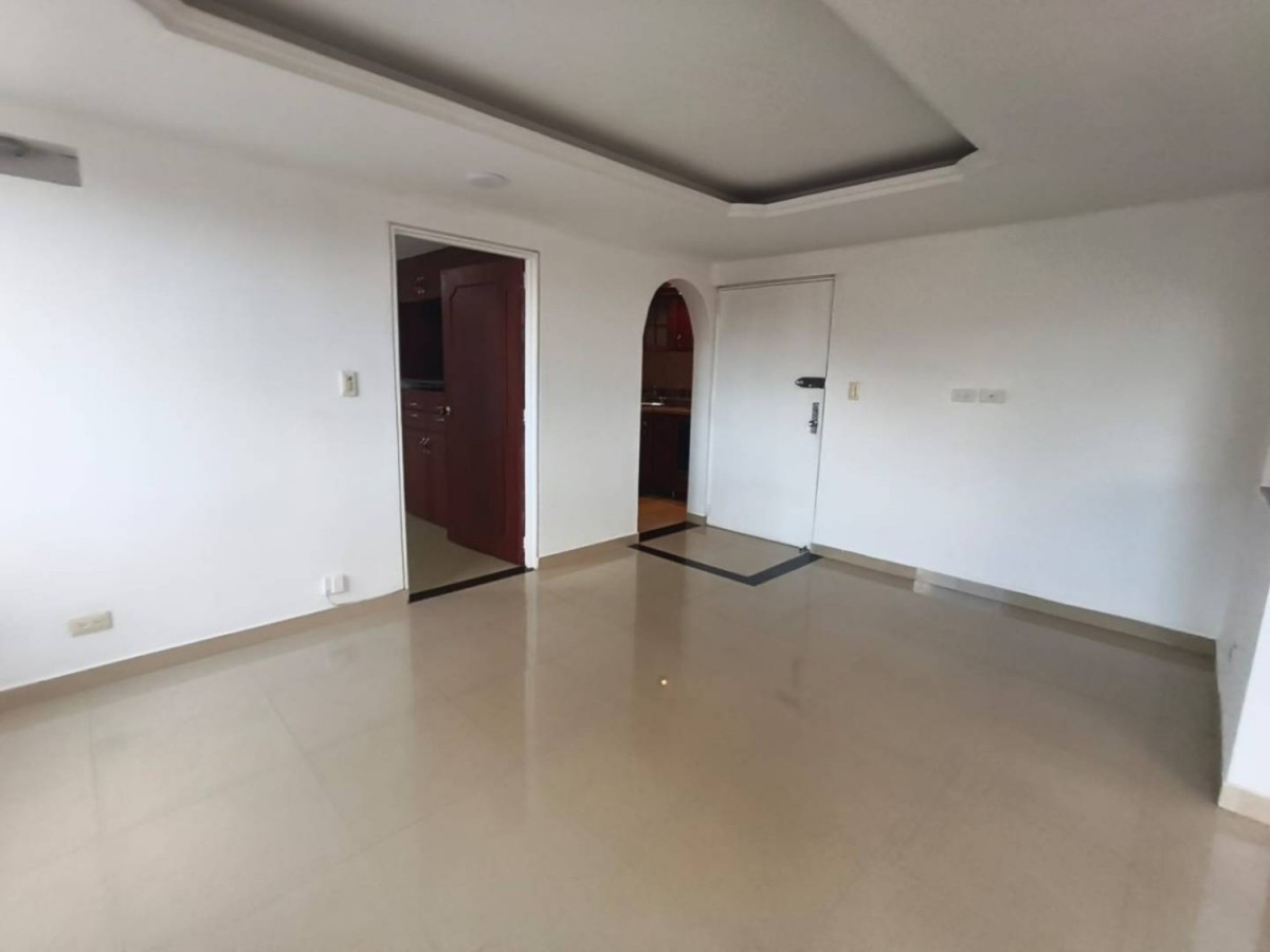 Apartamento en arriendo en Pontevedra, Bogotá · foto 3 de 24