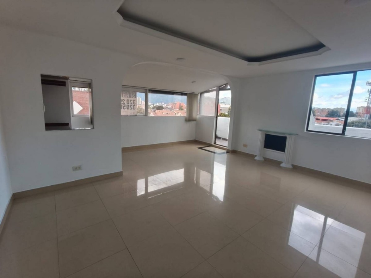 Apartamento en arriendo en Pontevedra, Bogotá · foto 8 de 24