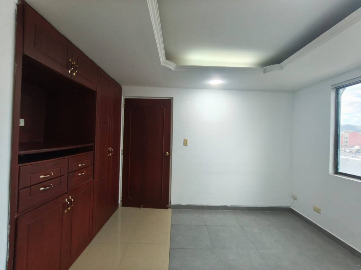Apartamento en arriendo en Pontevedra, Bogotá · foto 16 de 24