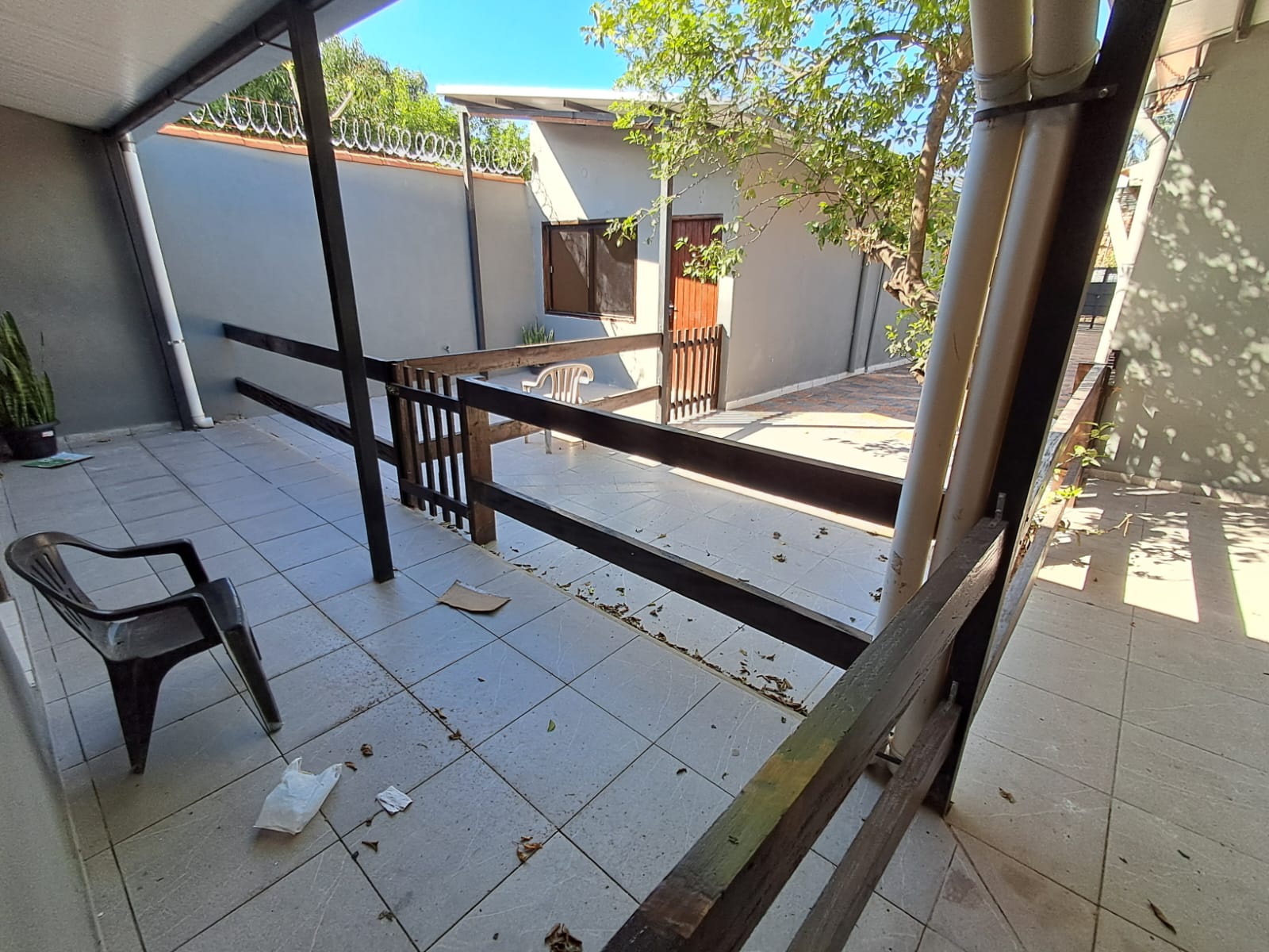 Alquilo Departamento 1 Dormitorio en Bonifacio ovando y San Isidro Lambare — foto 2