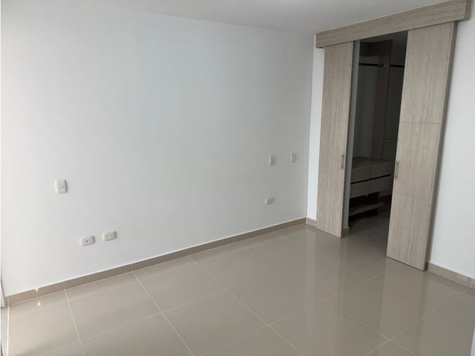Apartamento de 3 alcobas en venta en Santa Isabel, Cali, 98 m² · foto 5 de 18