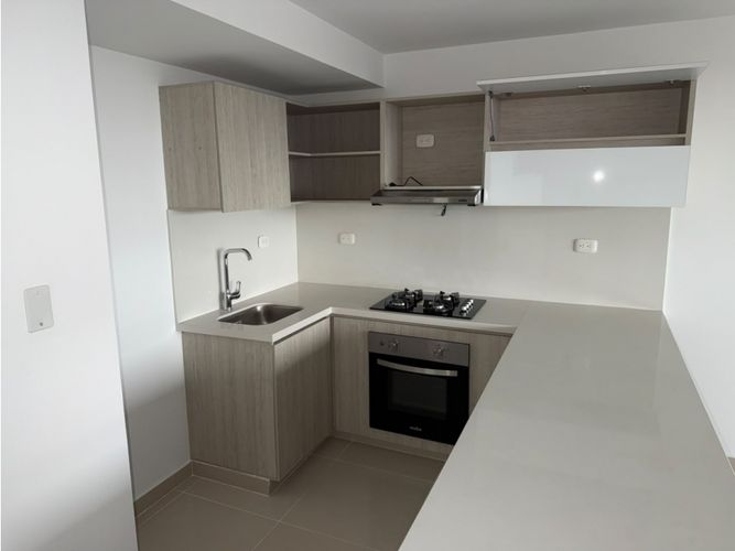 Apartamento de 3 alcobas en venta en Santa Isabel, Cali, 98 m² · foto 8 de 18