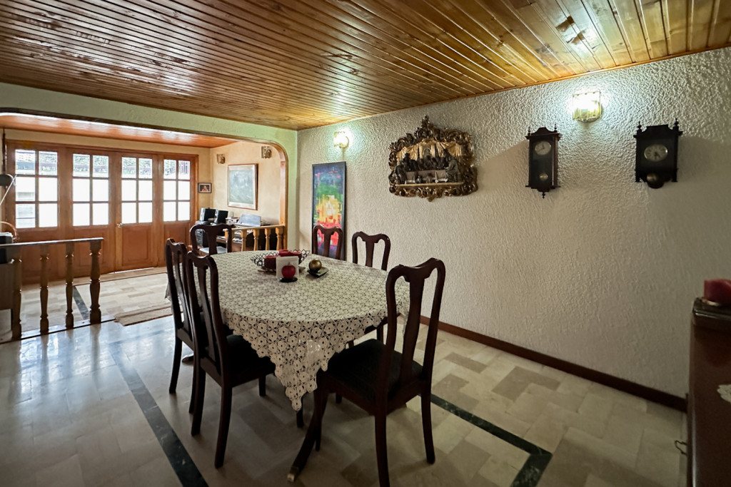 Casa en venta en Villa Magdala, Bogotá · foto 3 de 24