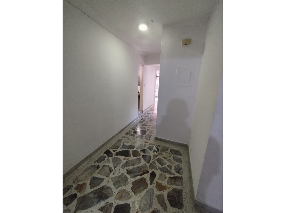 Apartamento en arriendo en Laureles, Medellín · foto 4 de 13