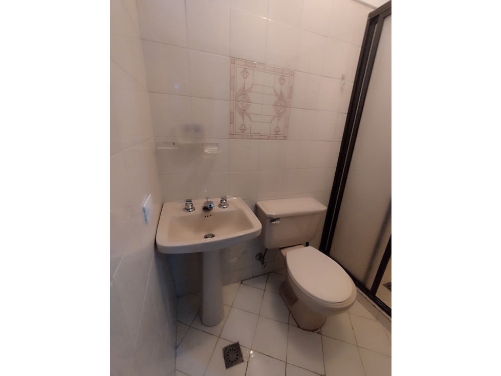 Apartamento en arriendo en Laureles, Medellín · foto 9 de 13