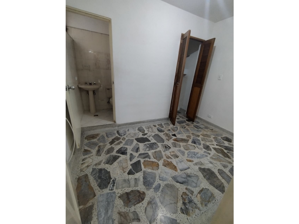 Apartamento en arriendo en Laureles, Medellín · foto 10 de 13