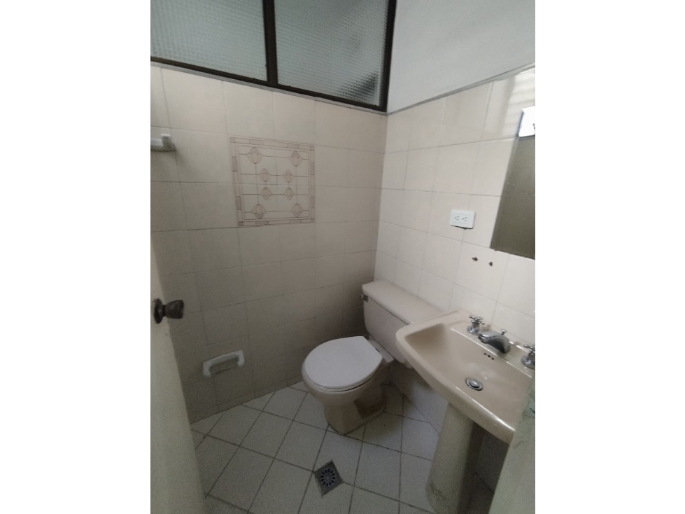 Apartamento en arriendo en Laureles, Medellín · foto 11 de 13