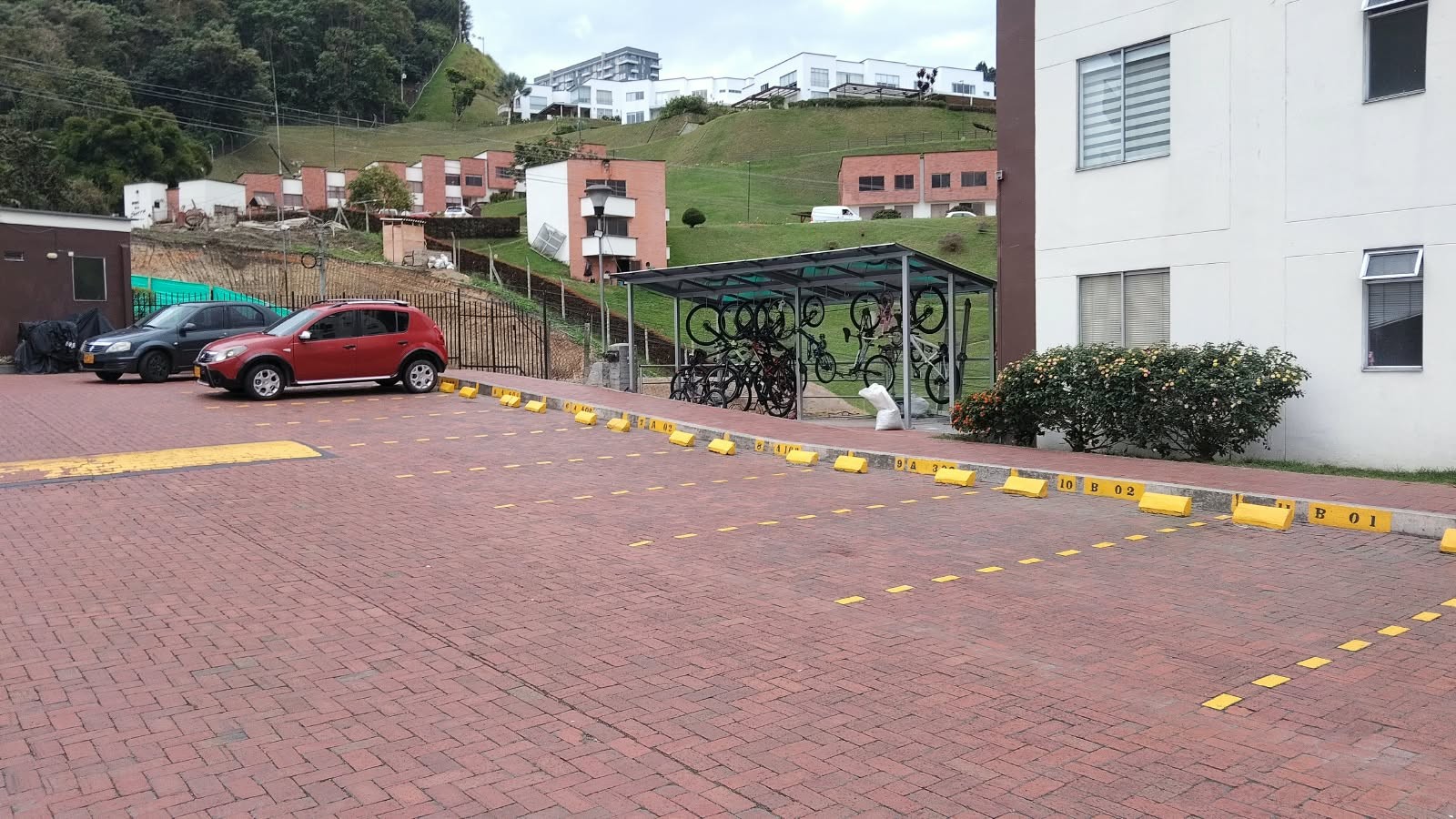 Apartamento en venta en El Trebol, Manizales · foto 18 de 19