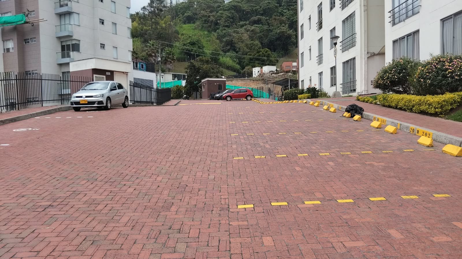Apartamento en venta en El Trebol, Manizales · foto 17 de 19