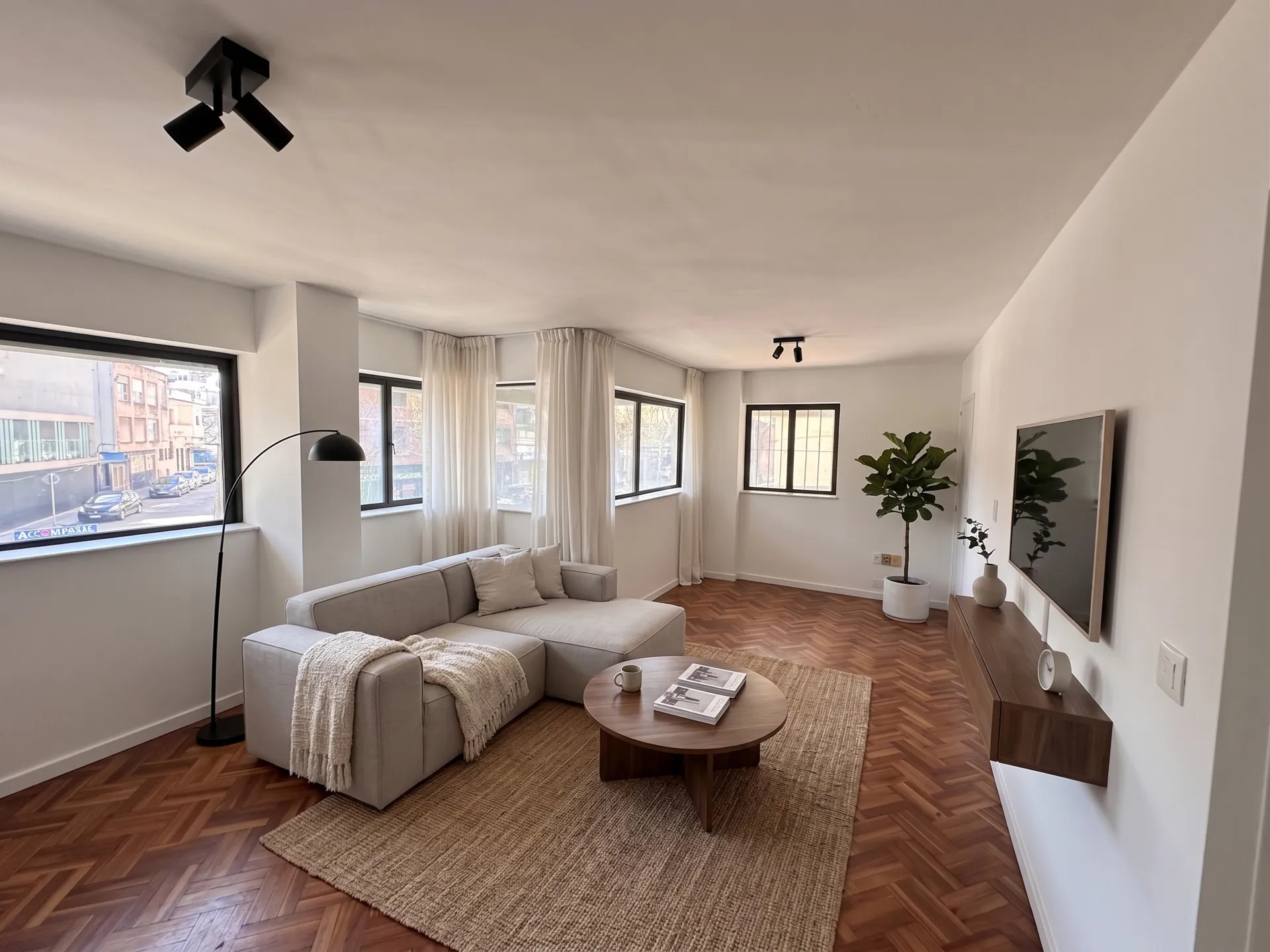 ALQUILER | Apartamento de 1 dormitorio con patio en Cordón Soho