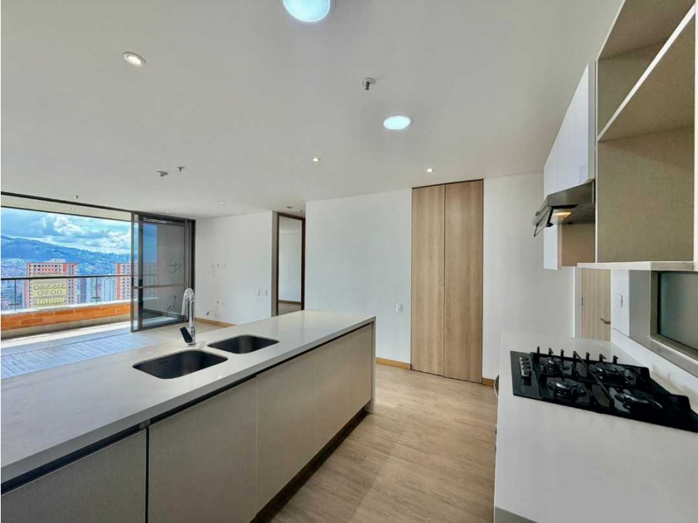 1BR Apartment in El tesoro (67 m²) for Sale - 4