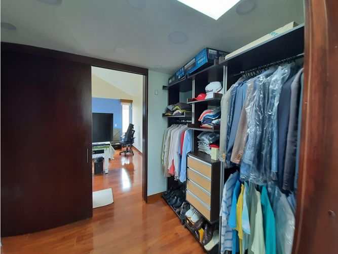 Casa de 3 alcobas en venta en Parcelas, Cota, 232 m² · foto 18 de 24