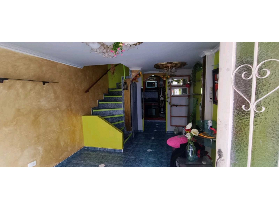 Casa en venta en Castilla, Bogotá · foto 4 de 19