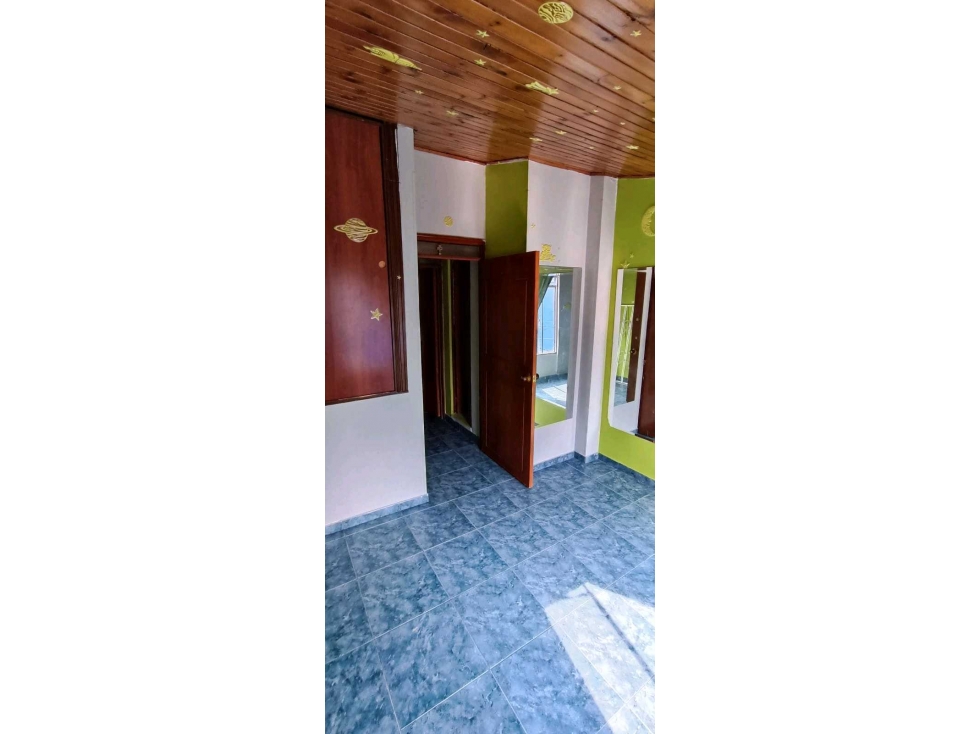 Casa en venta en Castilla, Bogotá · foto 7 de 19