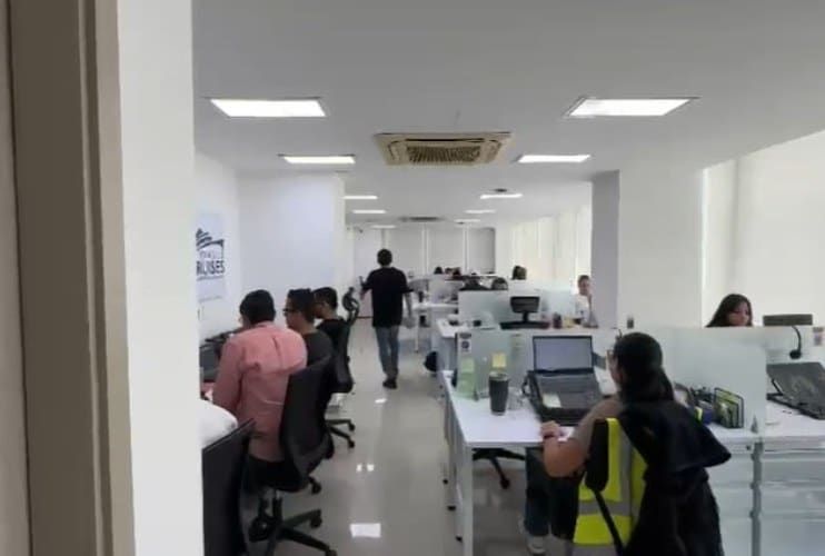 Oficina en arriendo en Manga, Cartagena, 65 m² · foto 6 de 10