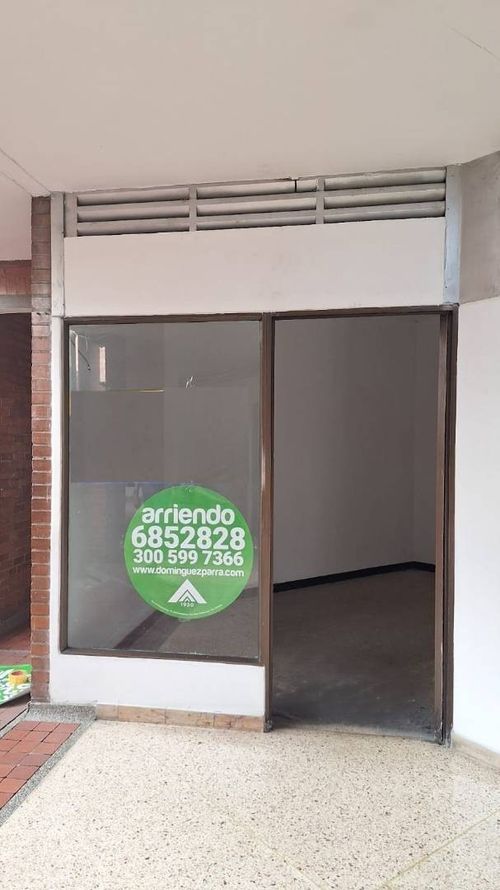 Local en arriendo en Cabecera Del Llano, Bucaramanga, 16 m² · foto 3 de 5