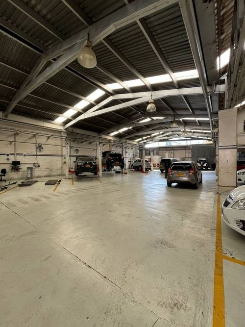 Bodega en arriendo en Centro, Bucaramanga, 1842 m² · foto 4 de 8