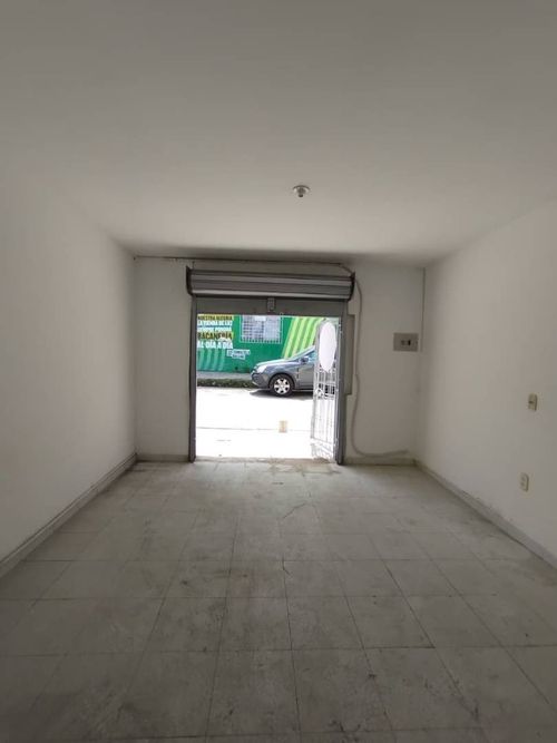 Local en arriendo en Ricaurte, Bucaramanga, 35 m² · foto 4 de 9