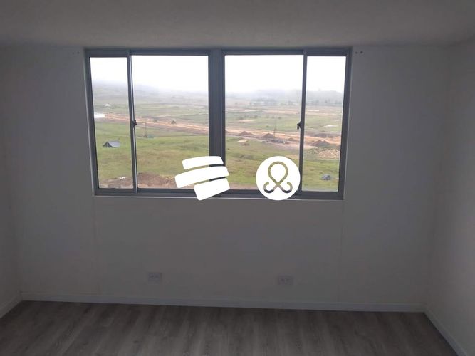 Apartamento de 2 alcobas en venta en Uaecd 007, Soacha, 43 m² · foto 7 de 11