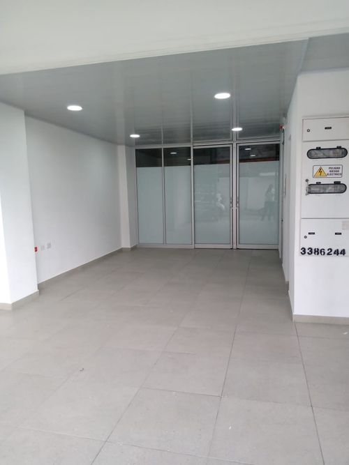Consultorio en arriendo en Campo Verde, Piedecuesta, 66 m² · foto 3 de 6