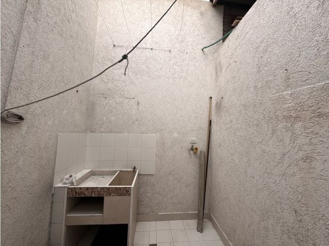 Apartamento de 5 alcobas en venta en Jesus Maria Ocampo, Armenia, 200 m² · foto 14 de 16