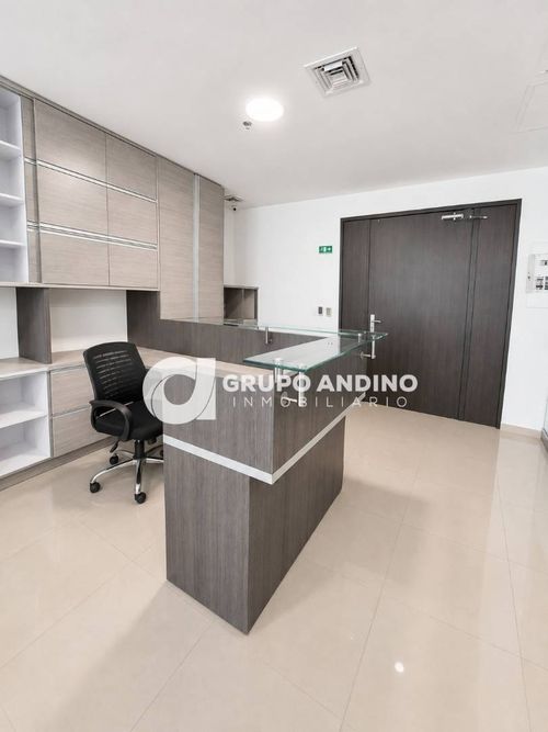 Oficina en arriendo en El Tejar, Bucaramanga, 82 m² · foto 7 de 7
