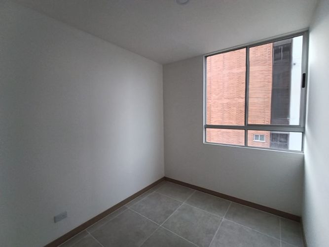 Apartamento de 3 alcobas en arriendo en Los Colegios, Rionegro, 74 m² · foto 4 de 10