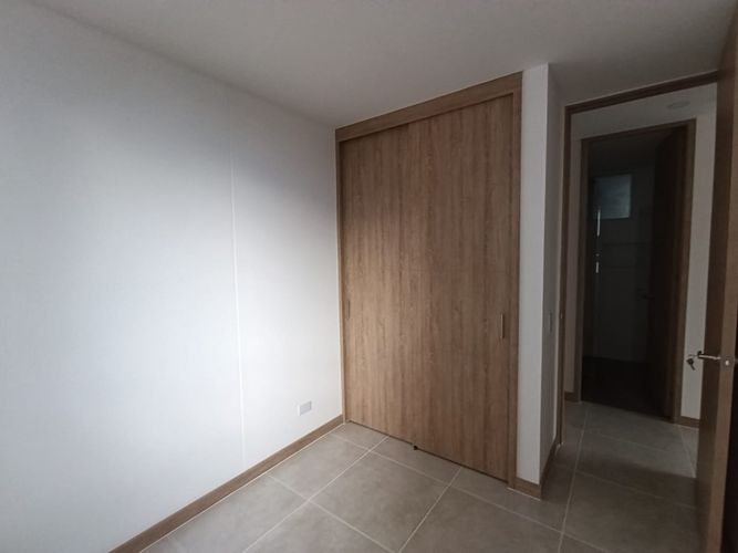 Apartamento de 3 alcobas en arriendo en Los Colegios, Rionegro, 74 m² · foto 8 de 10