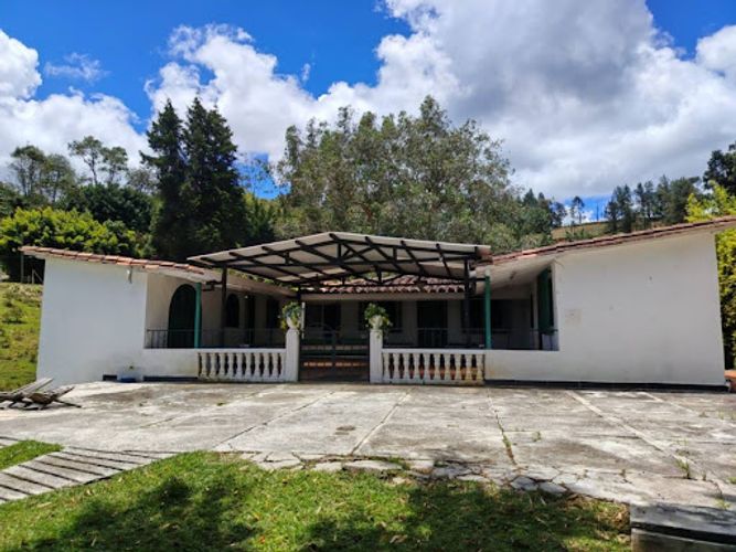 Finca en arriendo en Guarne, 100 m² · foto 8 de 24