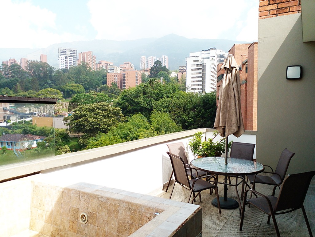 Apartamento en arriendo en El Poblado, Medellín · foto 18 de 19