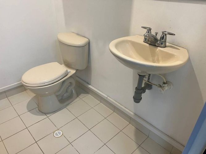 Oficina en arriendo en Los Balsos, Medellín, 98 m² · foto 14 de 15
