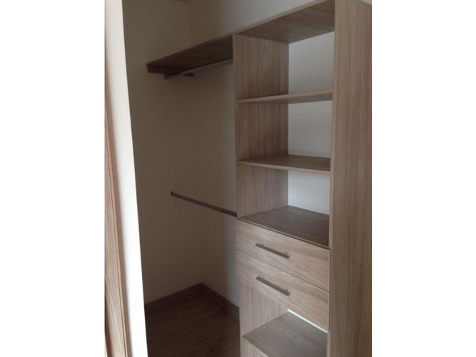 Apartamento de 3 alcobas en venta en El Retiro, 82 m² · foto 2 de 13