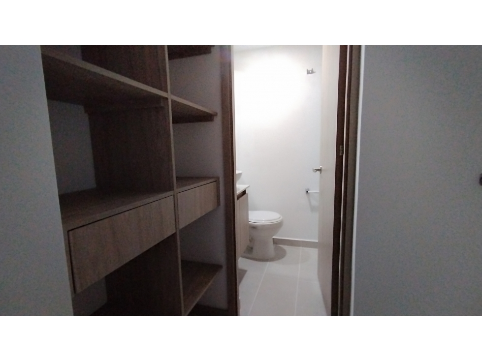 Apartamento en venta en Alcaravanes, Marinilla · foto 6 de 13